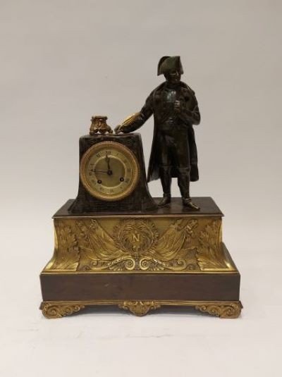  Orologio con bronzo di Napoleone metà XIX secolo